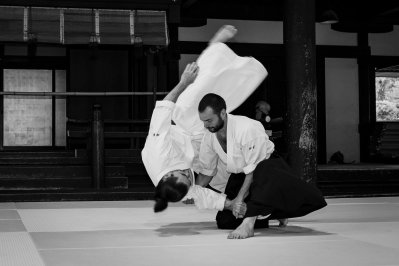 Tanguy Le Vourc'h et Léo Tamaki pratiquant l'Aïkido